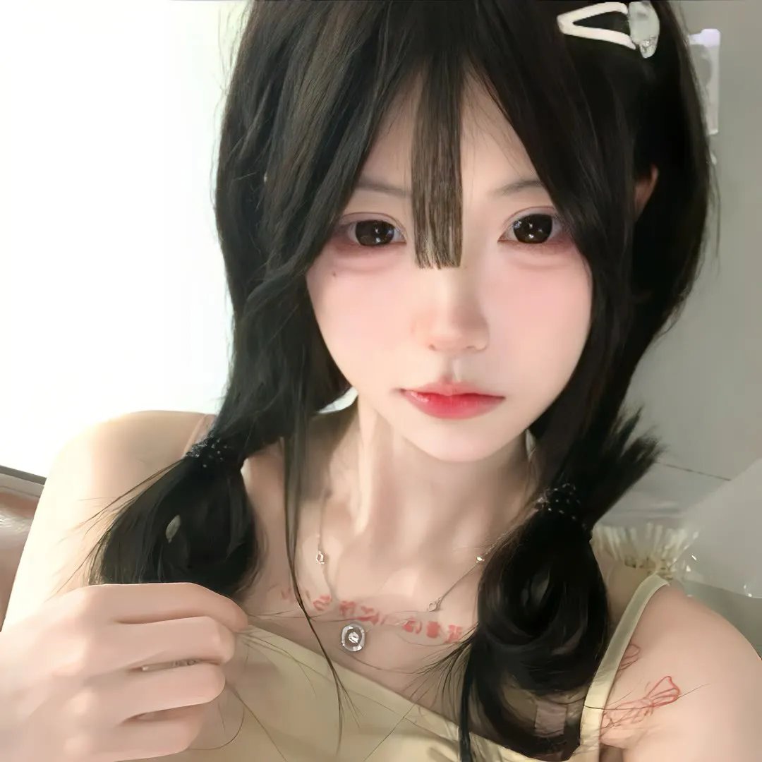 夜晚某处